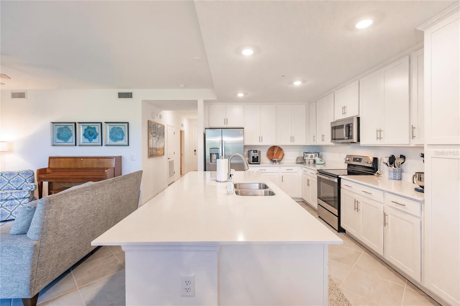 14161 HERITAGE LANDING BLVD #1117