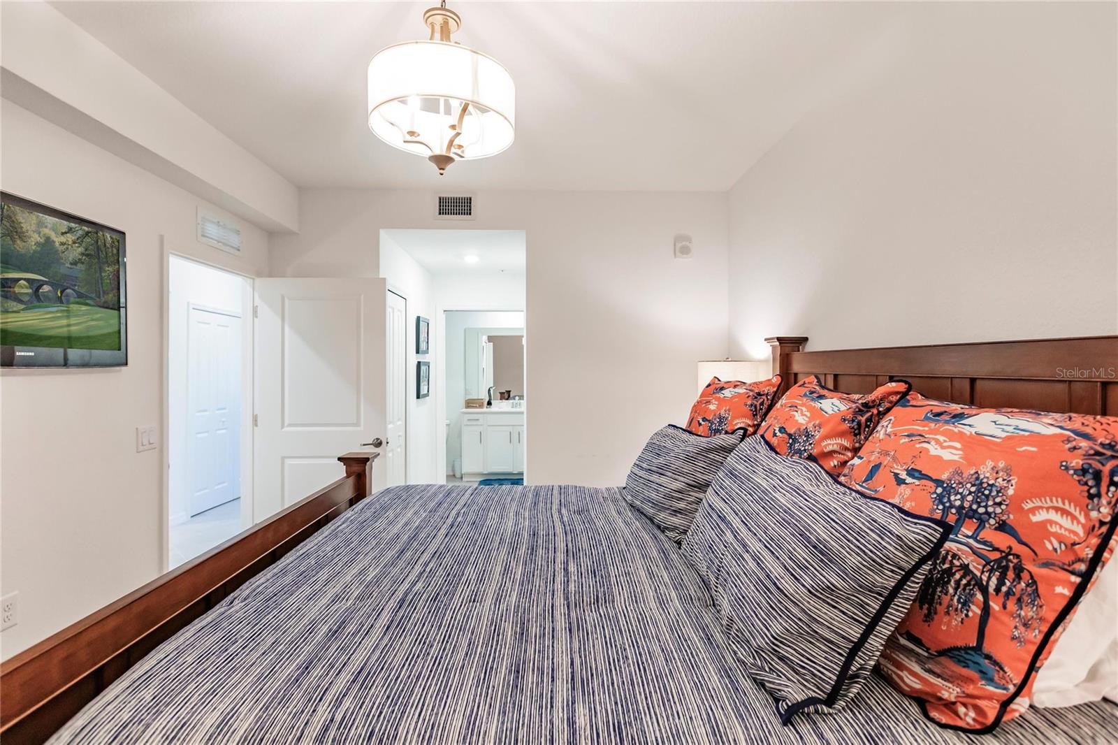 14161 HERITAGE LANDING BLVD #1117