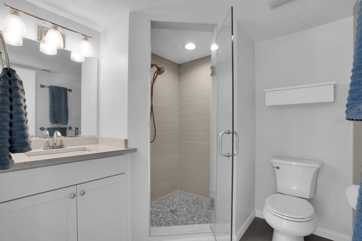 501 PARKDALE MEWS #501