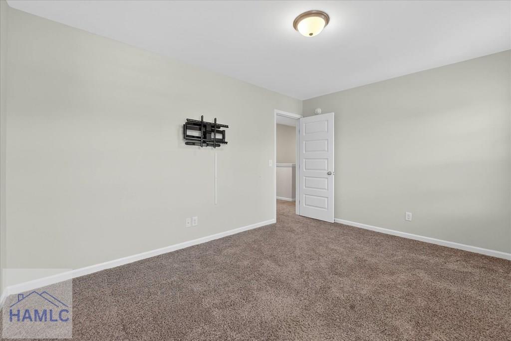 1670 Arnold Drive SE