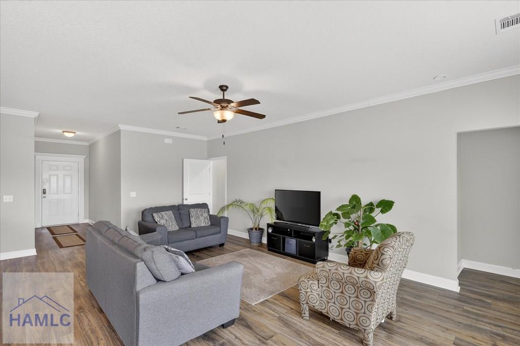 130 Archibald Avenue SE