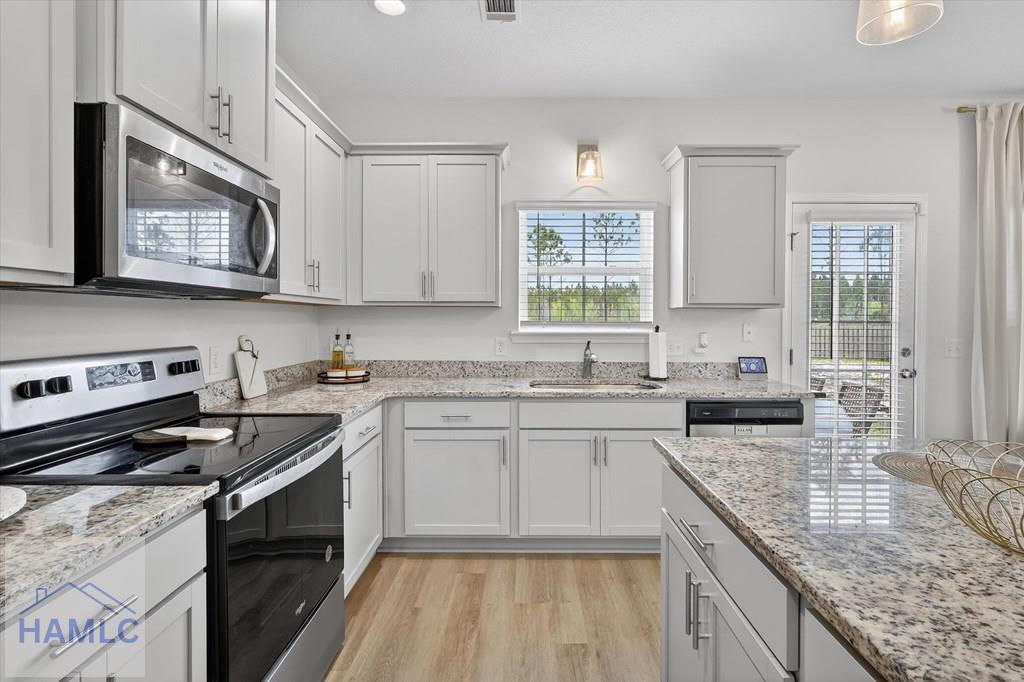 357 McClelland Loop NE