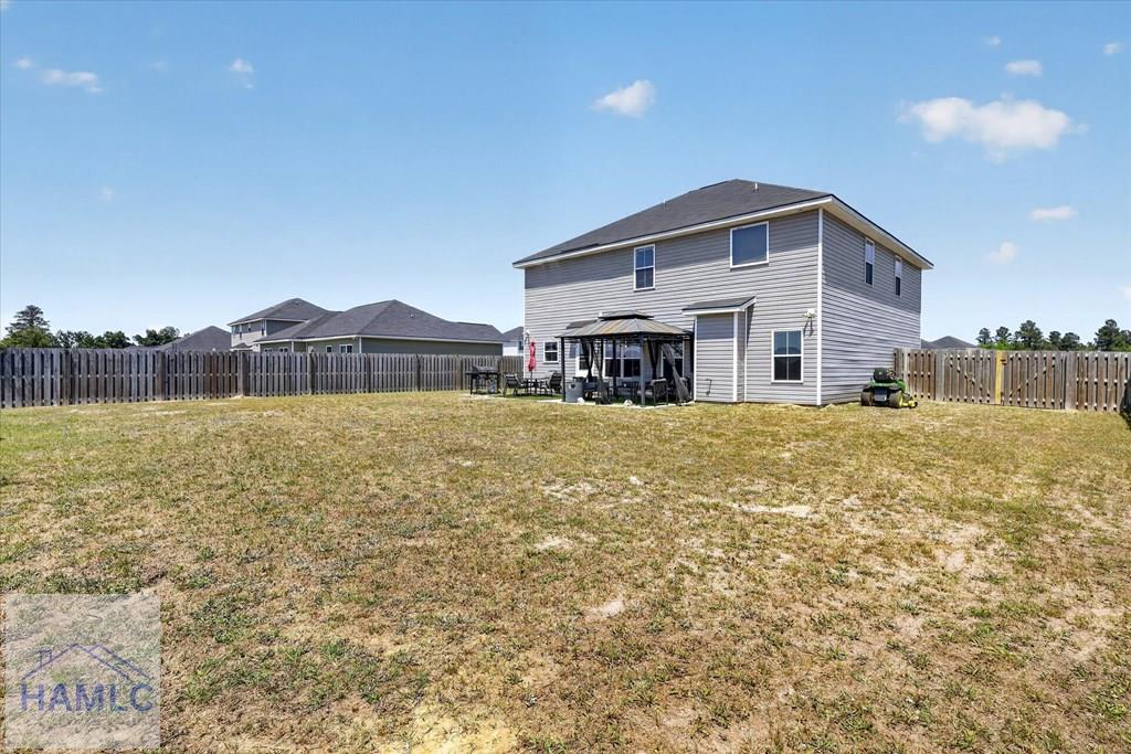 182 Archibald Avenue SE