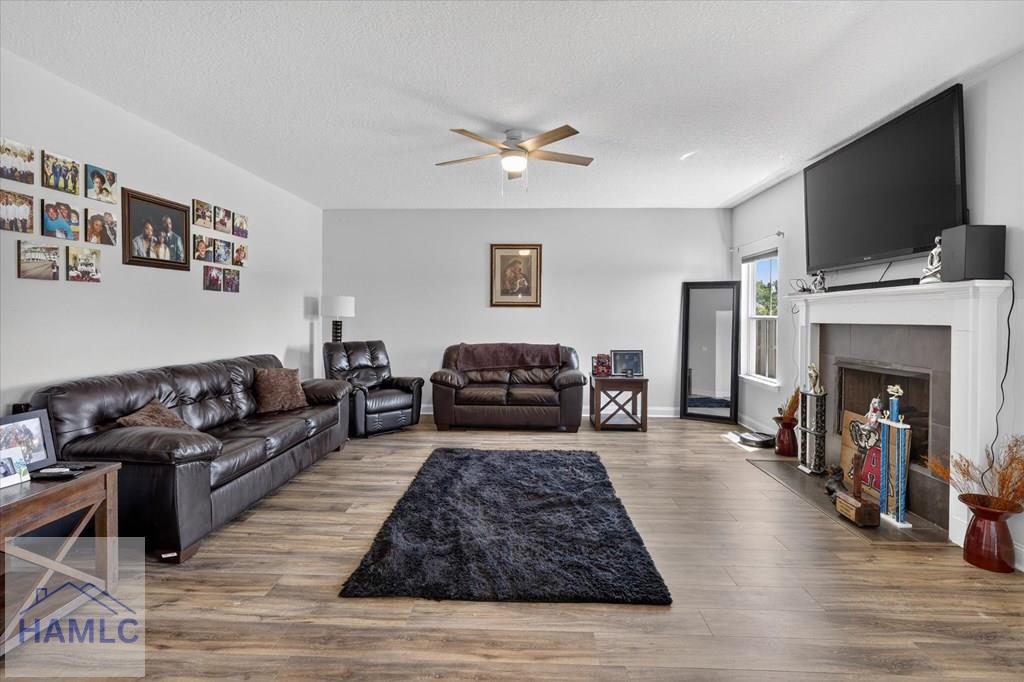 182 Archibald Avenue SE
