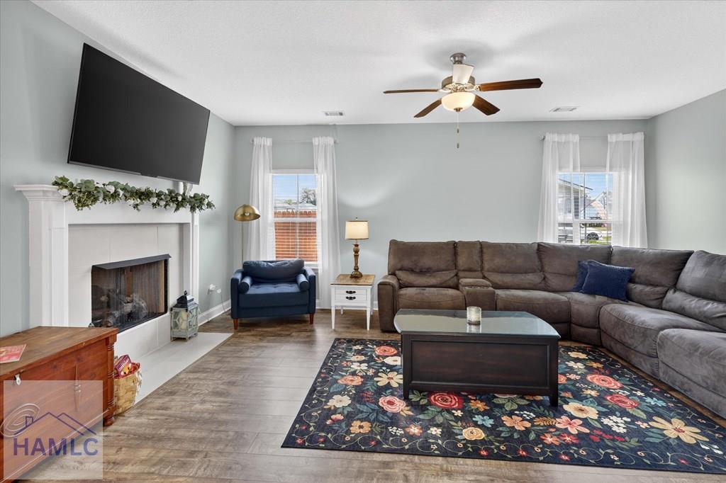 92 Morrison Way SE