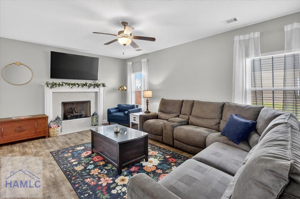 92 Morrison Way SE