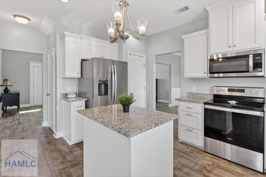 92 Morrison Way SE