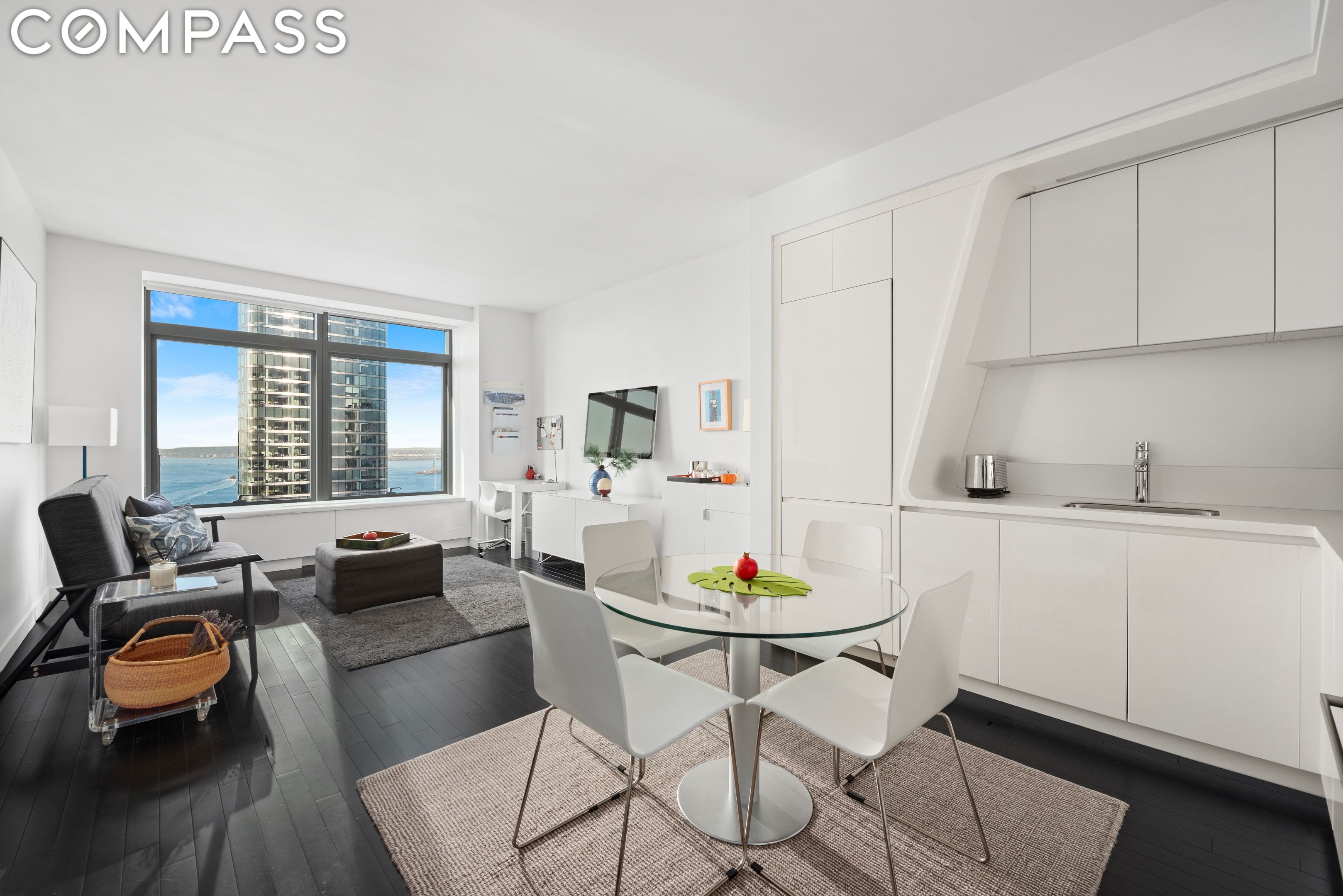123 Washington Street 49G