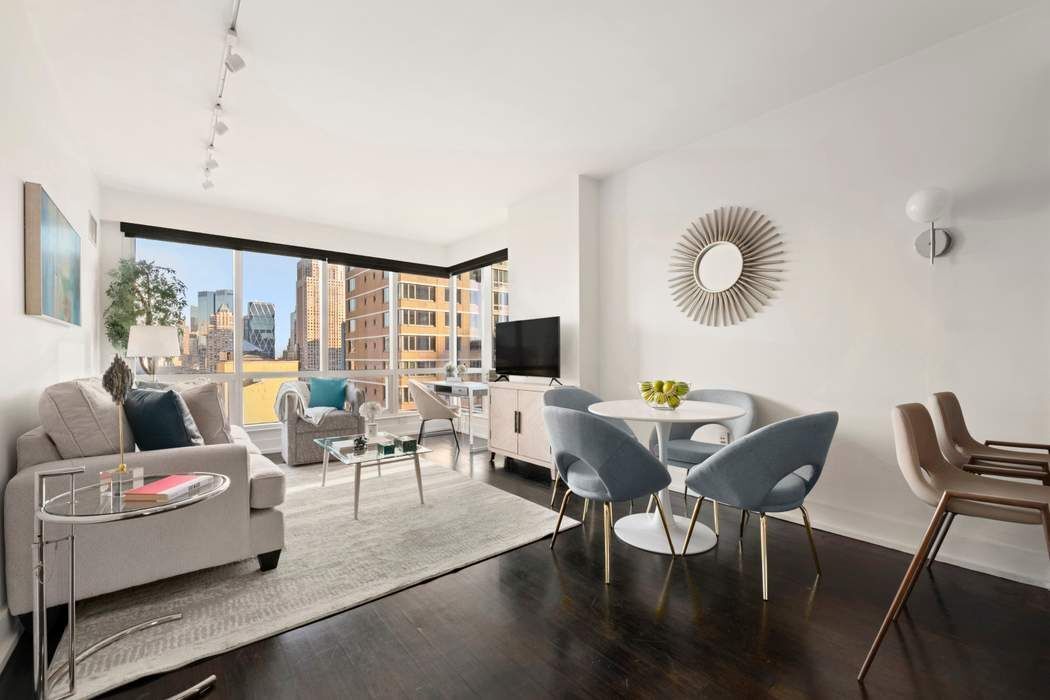 350 W 42nd Street 23D