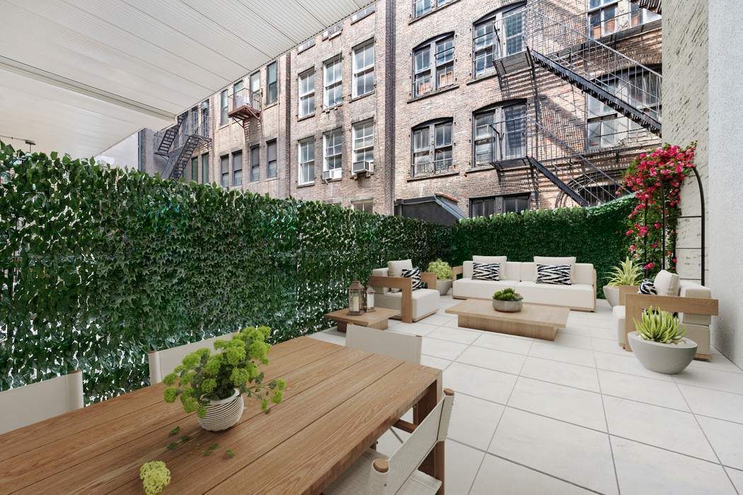 35 E 10th Street 2G