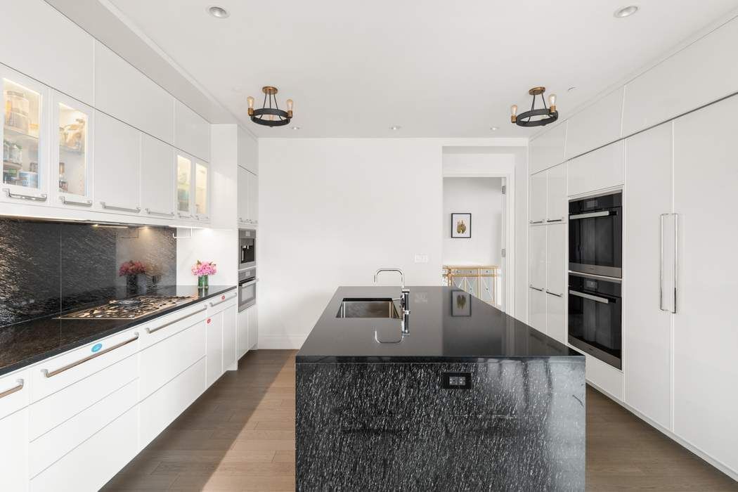 200 E 95th Street 10A