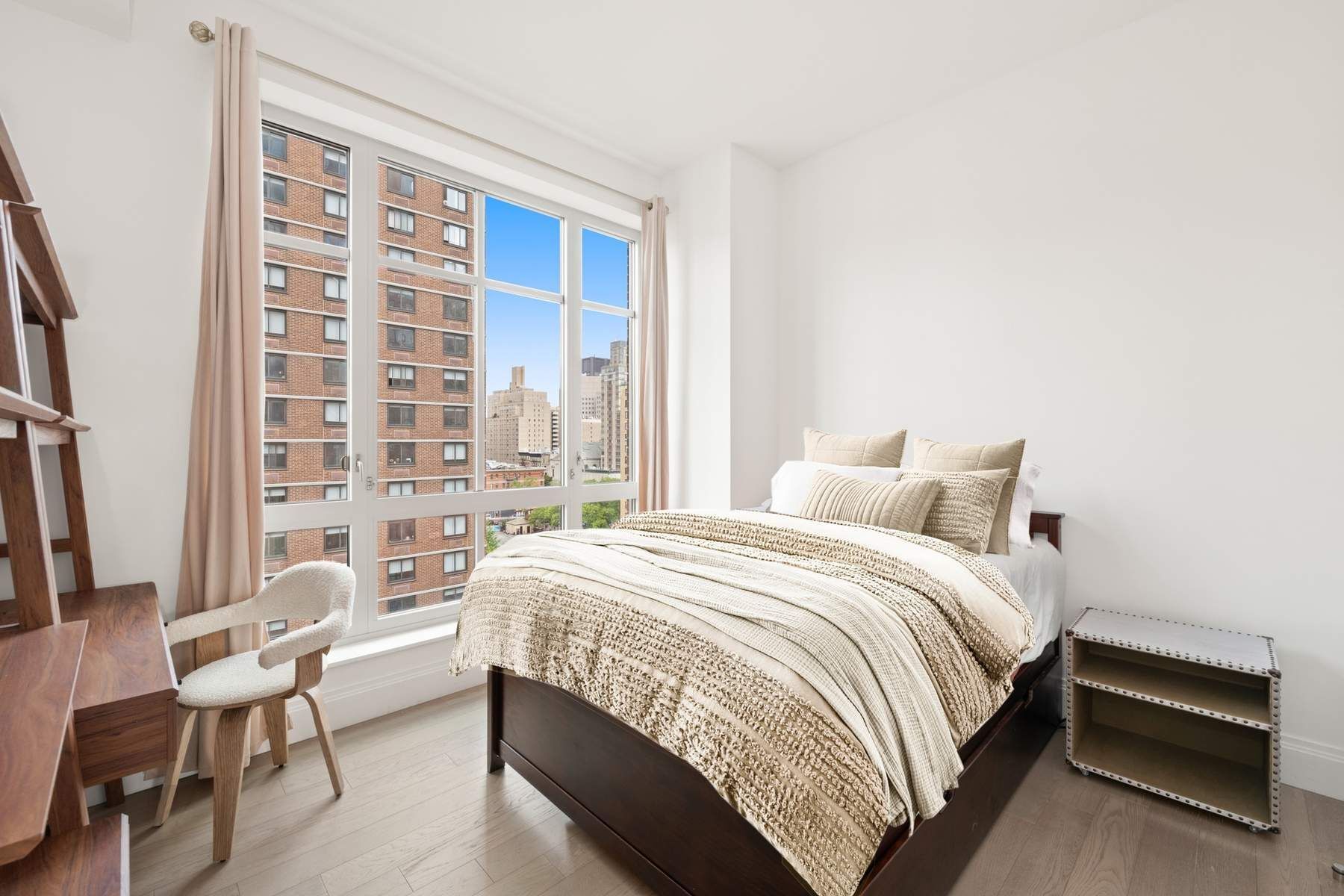 200 E 95th Street 10A