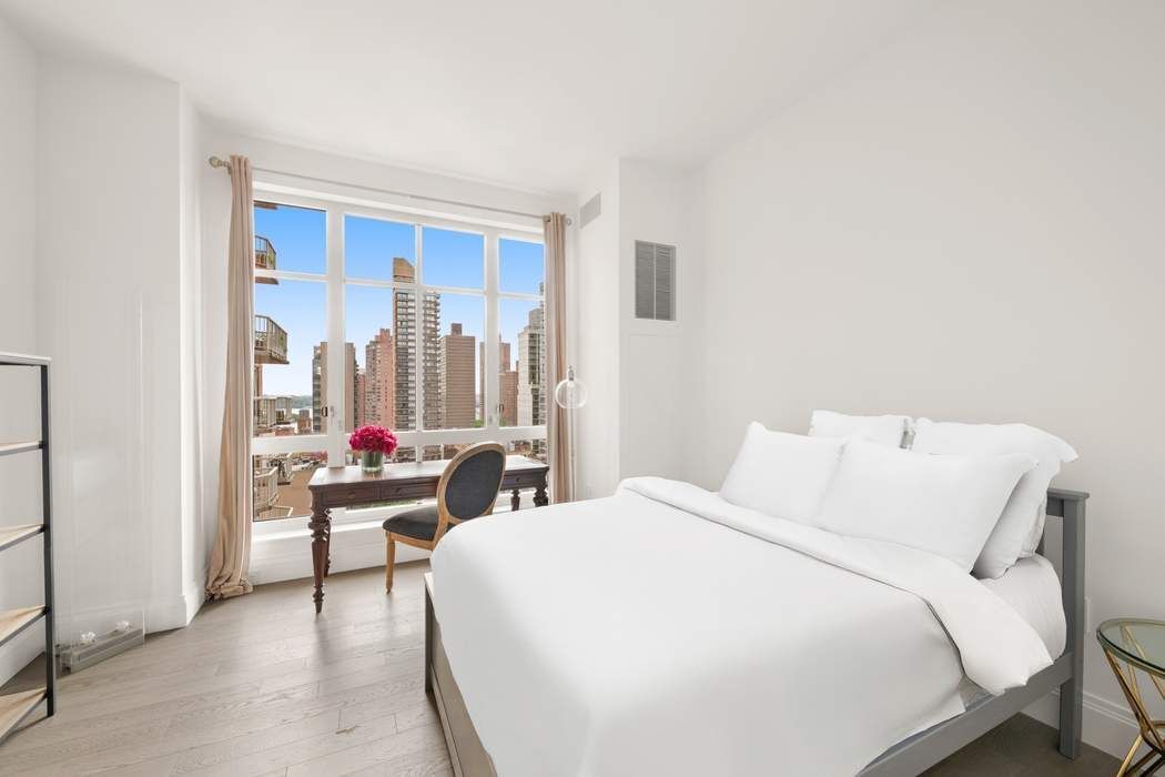 200 E 95th Street 10A