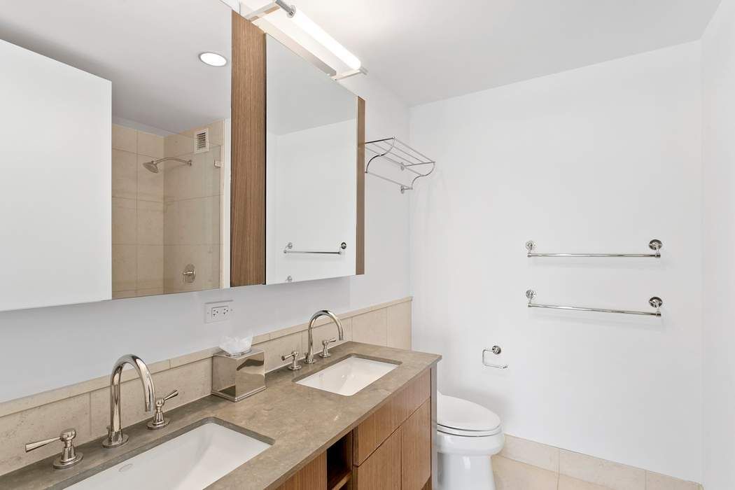 350 W 42nd Street 36B