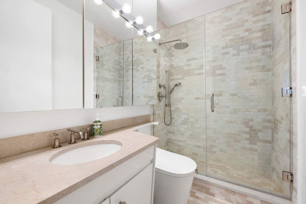 200 E 65th Street 12A