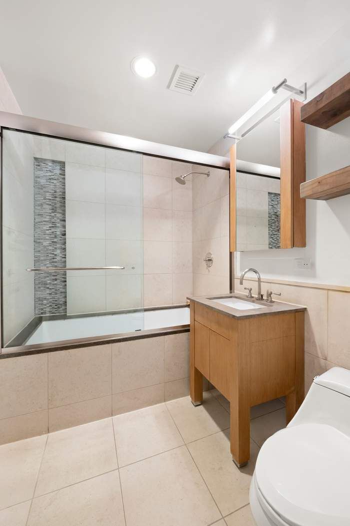 350 W 42nd Street 44H