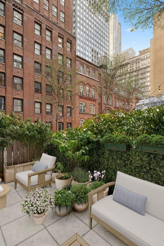 99 John Street 502-503