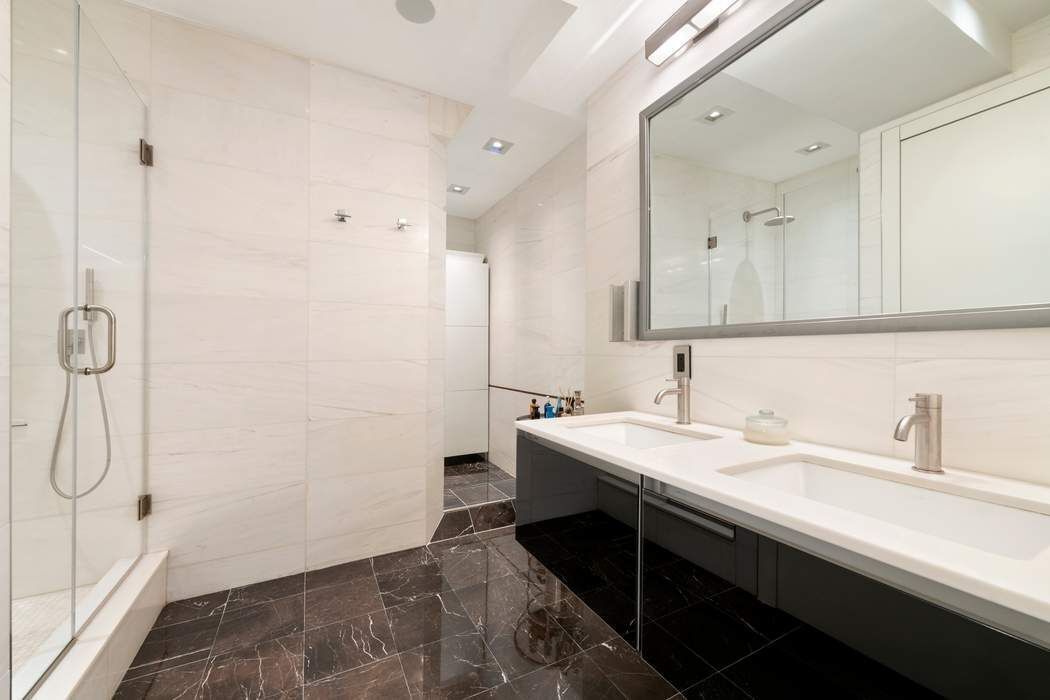 99 John Street 502-503