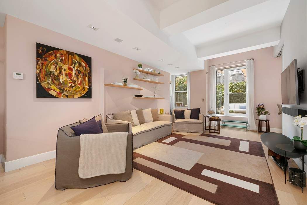 99 John Street 502-503