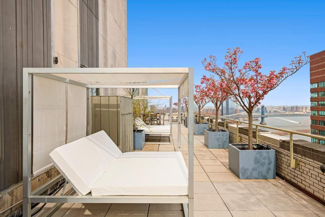 99 John Street 502-503