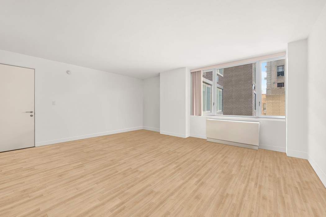 322 W 57th Street 23E