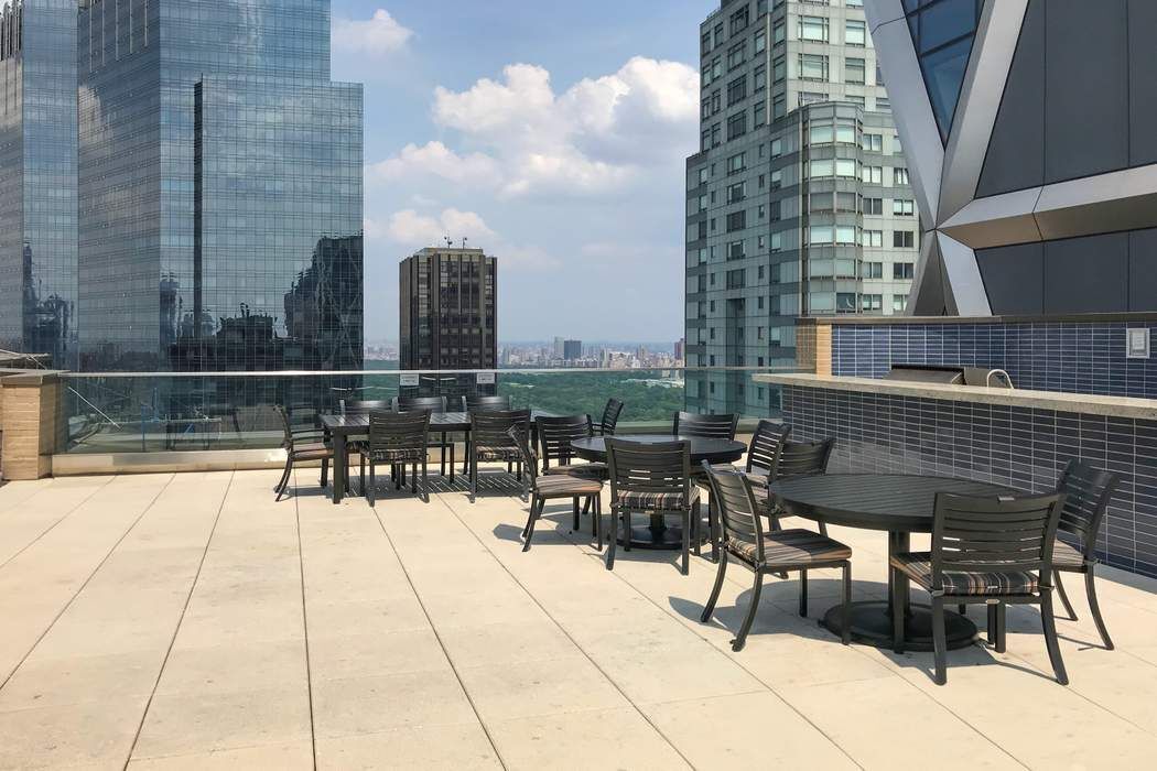 322 W 57th Street 50S