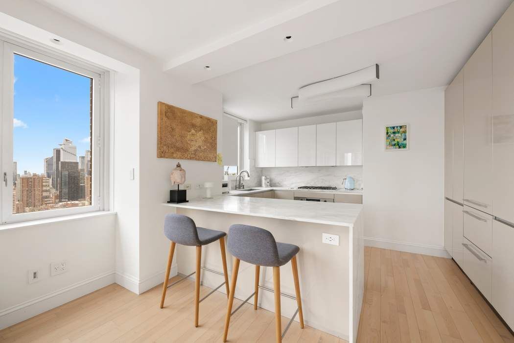 322 W 57th Street 50S