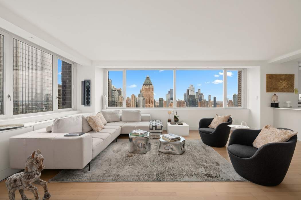 322 W 57th Street 50S