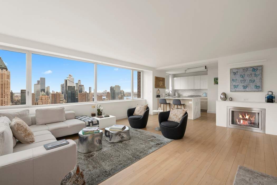322 W 57th Street 50S