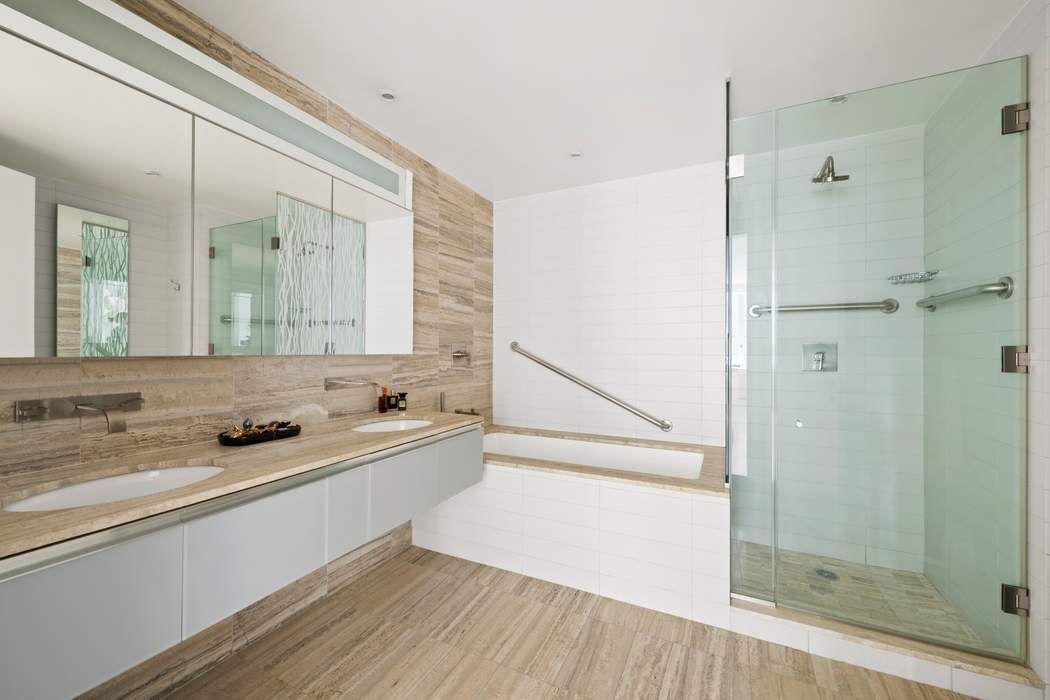 322 W 57th Street 50S