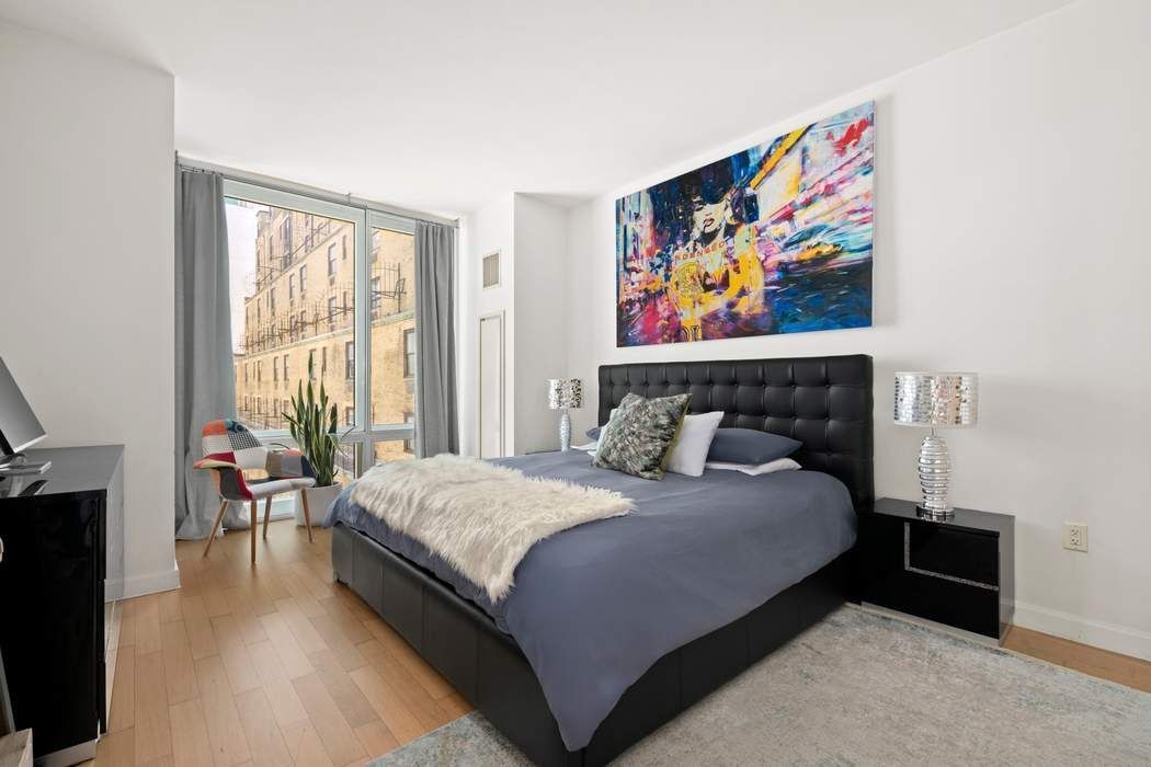 247 W 46th Street 1106