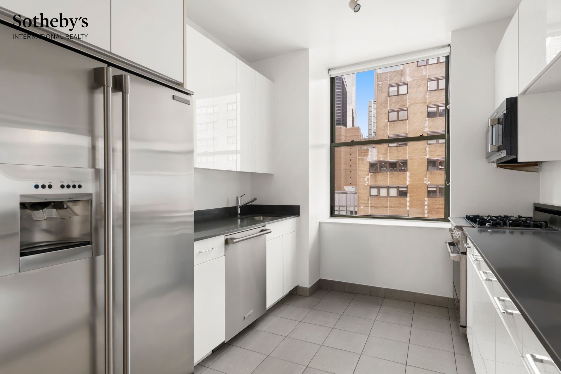 99 John Street 2402