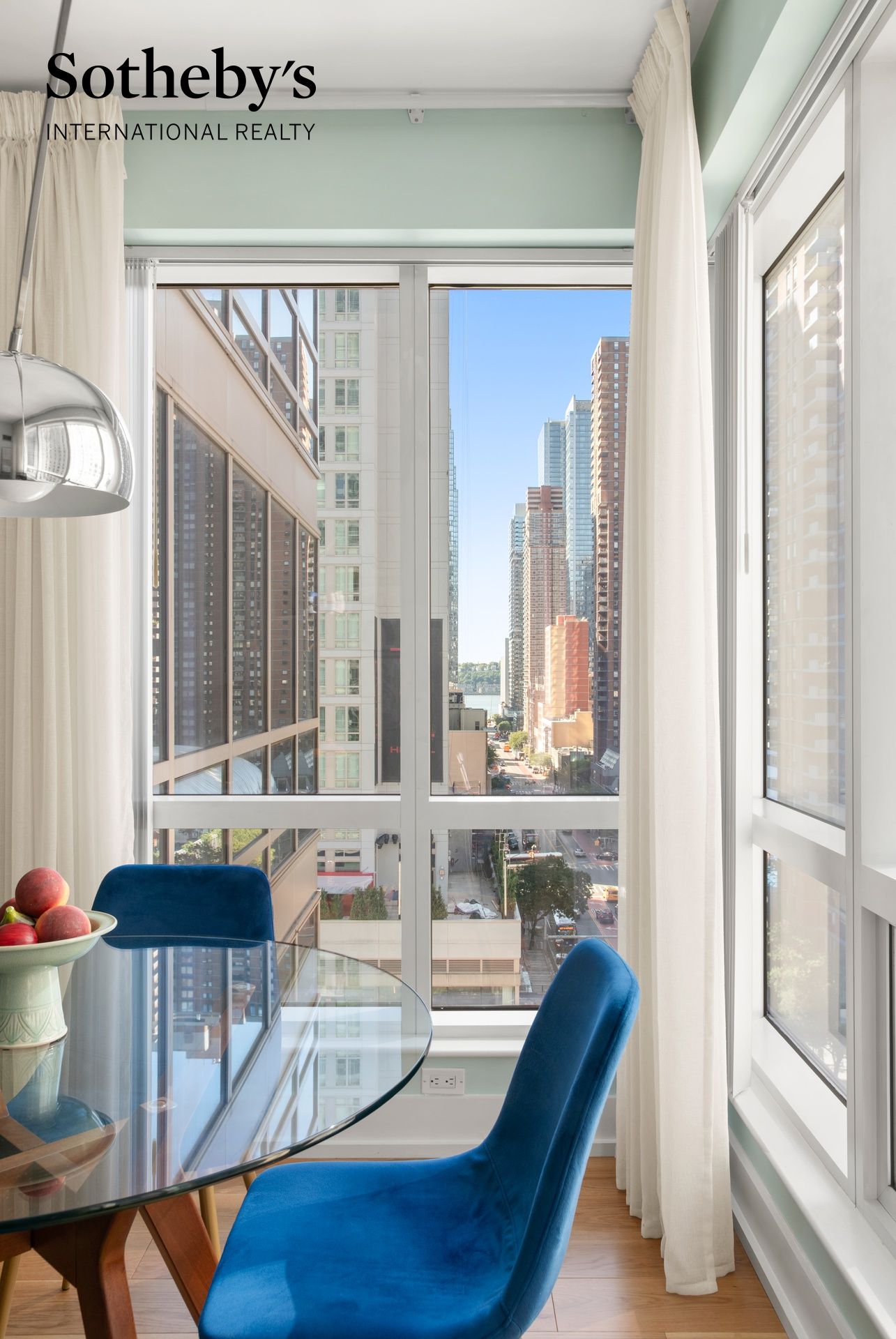 350 W 42nd Street 10C