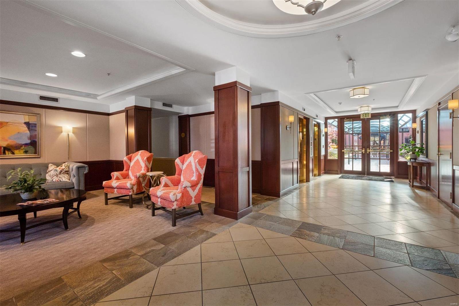 750 S Hanley Road Unit: 120