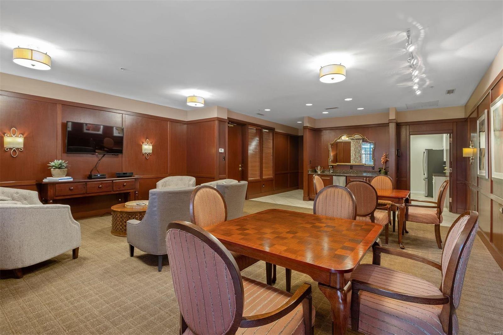 750 S Hanley Road Unit: 120