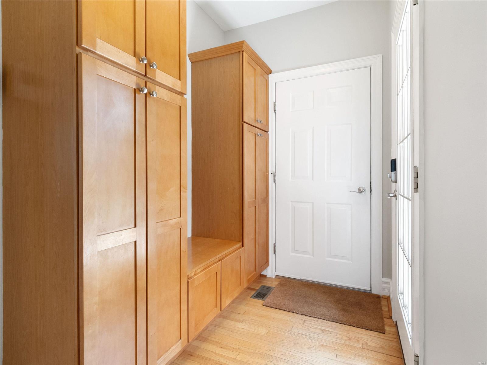 2004 Parkridge Avenue