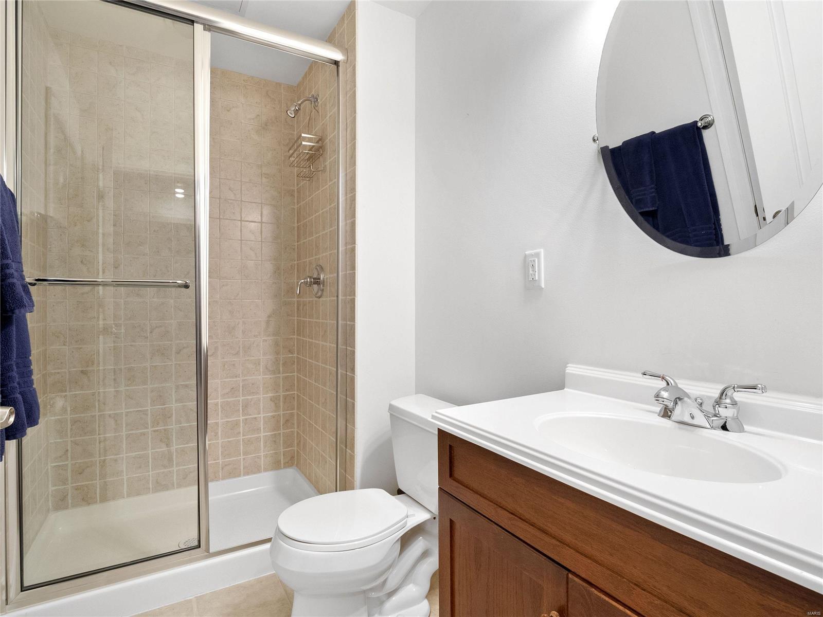 2004 Parkridge Avenue