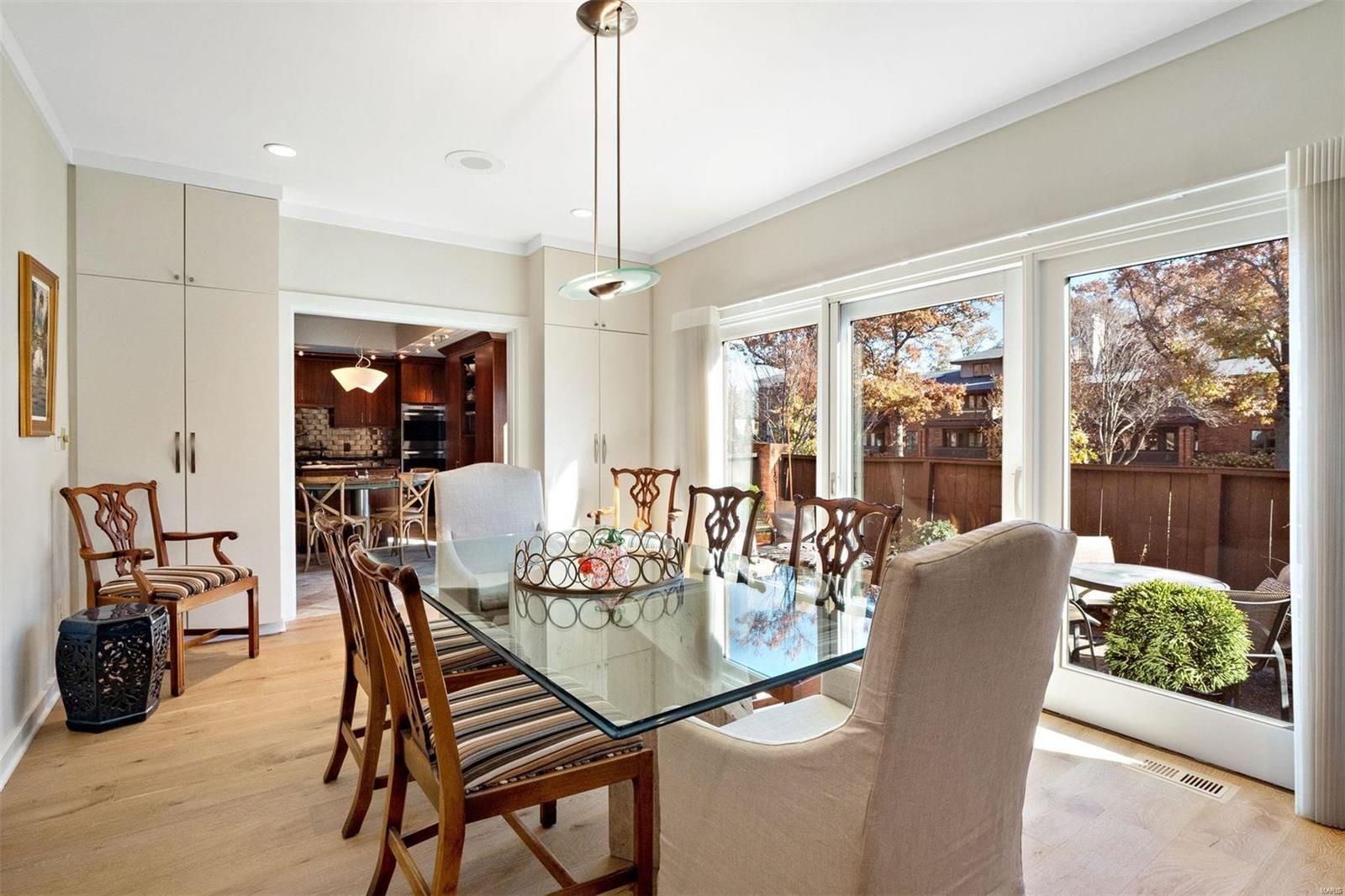 139 N Central Avenue Unit: H