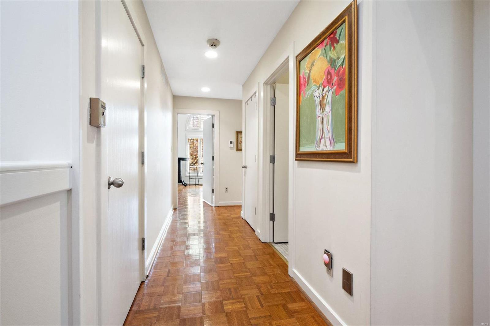 139 N Central Avenue Unit: H