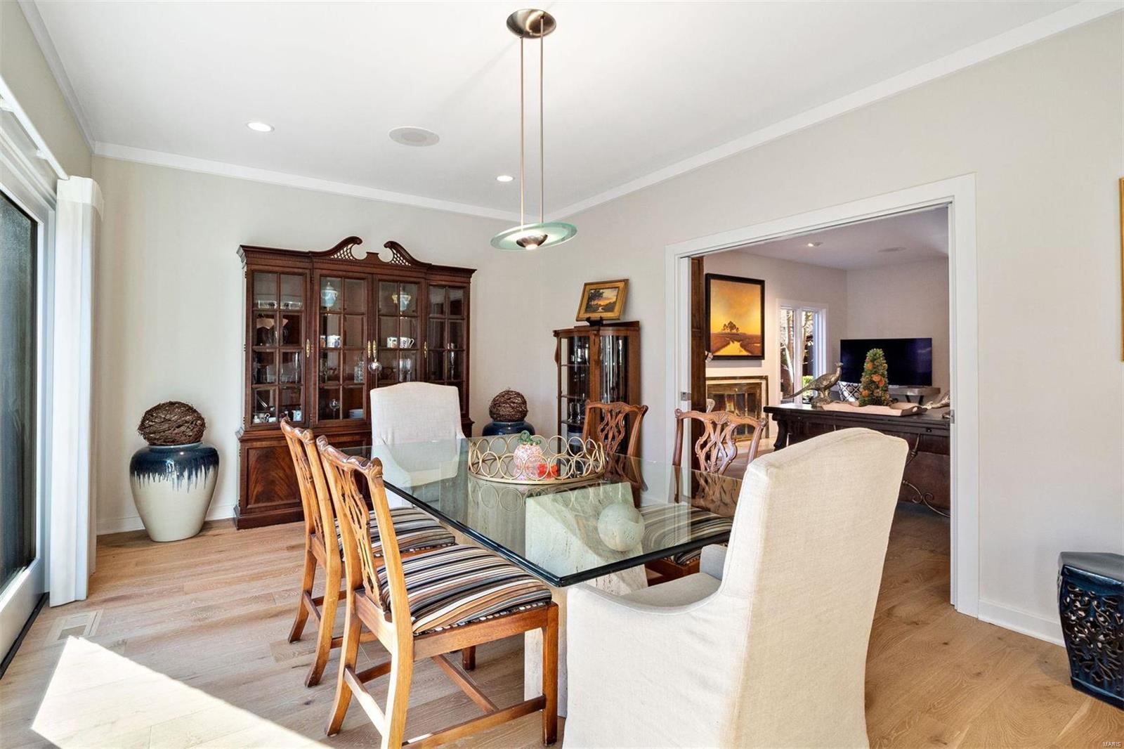 139 N Central Avenue Unit: H