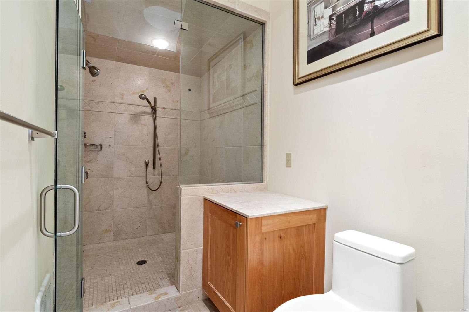 139 N Central Avenue Unit: H