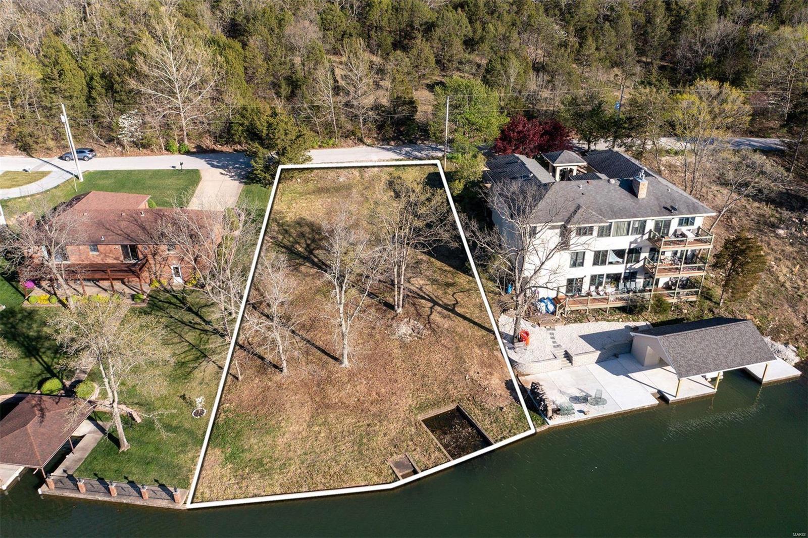 10069 Waterford Drive