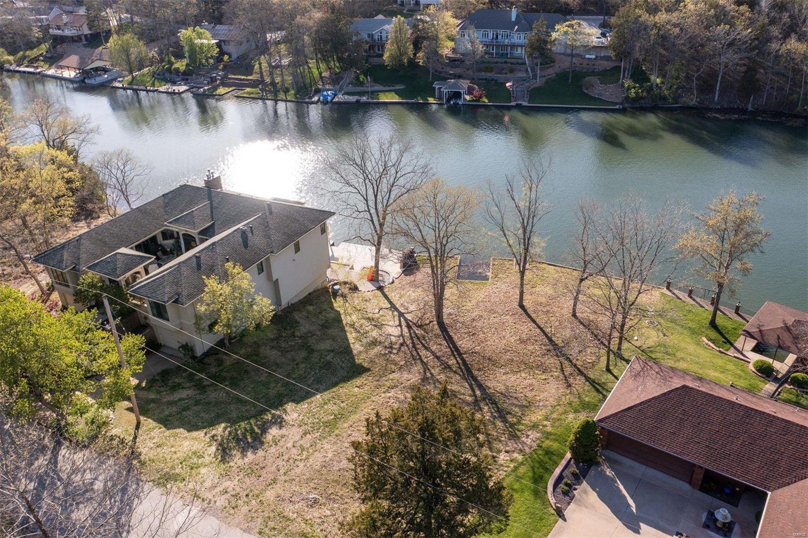 10069 Waterford Drive