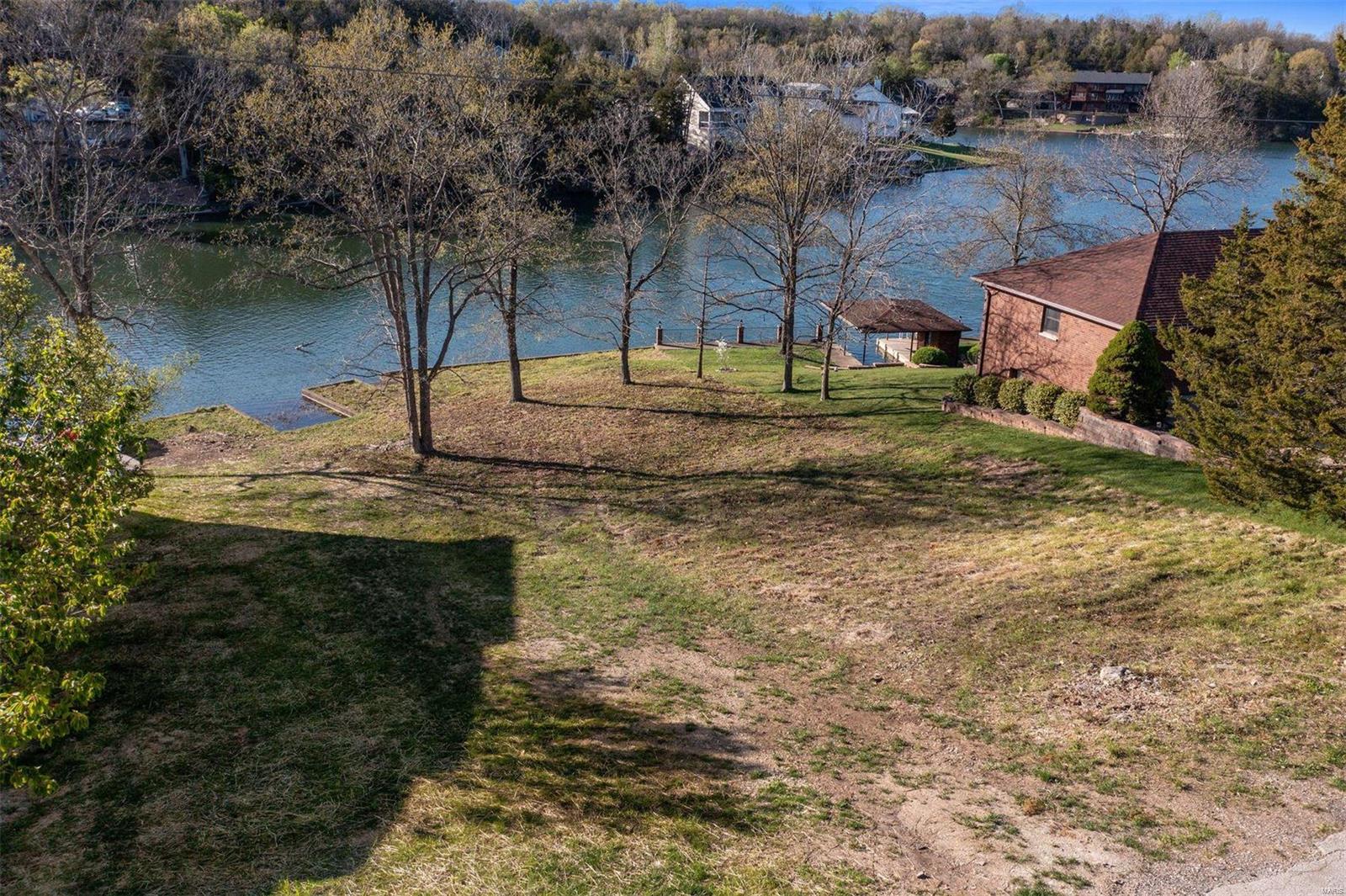 10069 Waterford Drive