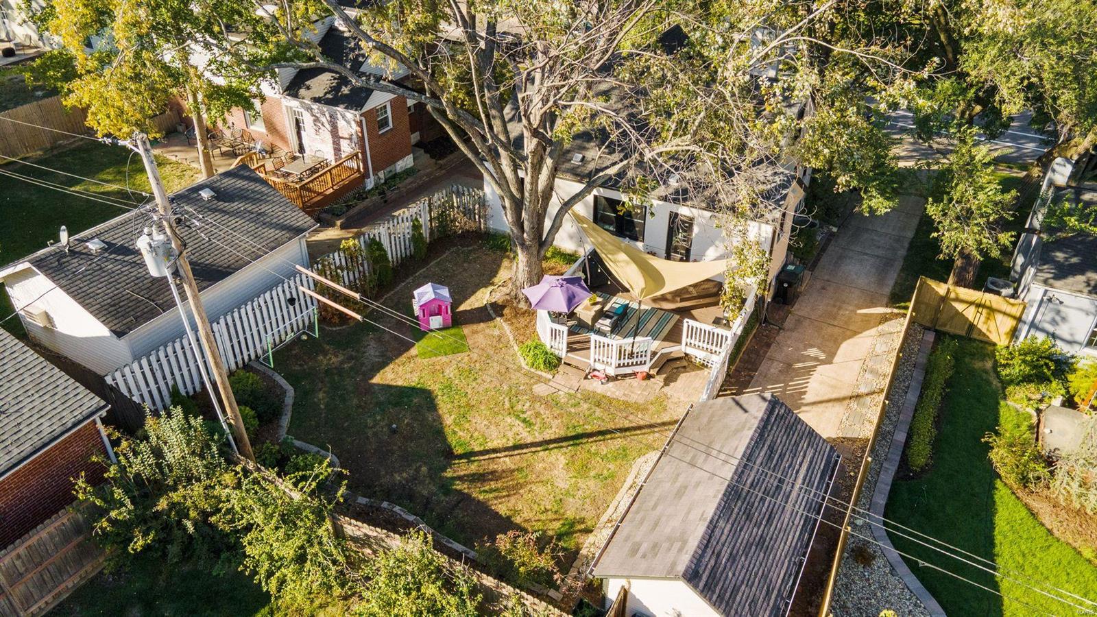 650 E Adams Avenue