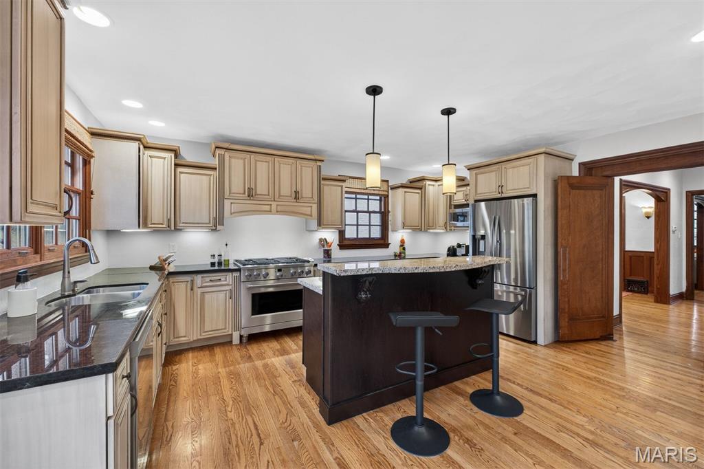 6329 San Bonita Avenue