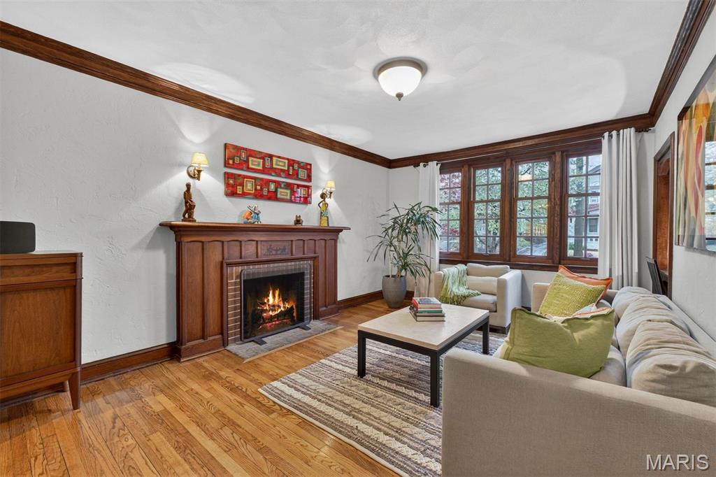 6329 San Bonita Avenue