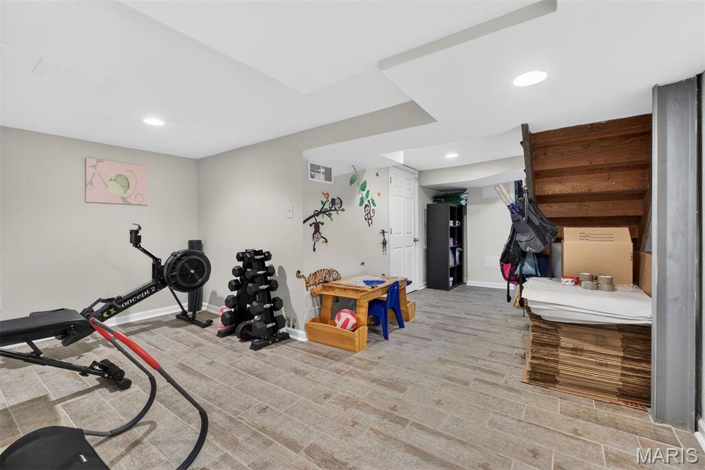 6329 San Bonita Avenue