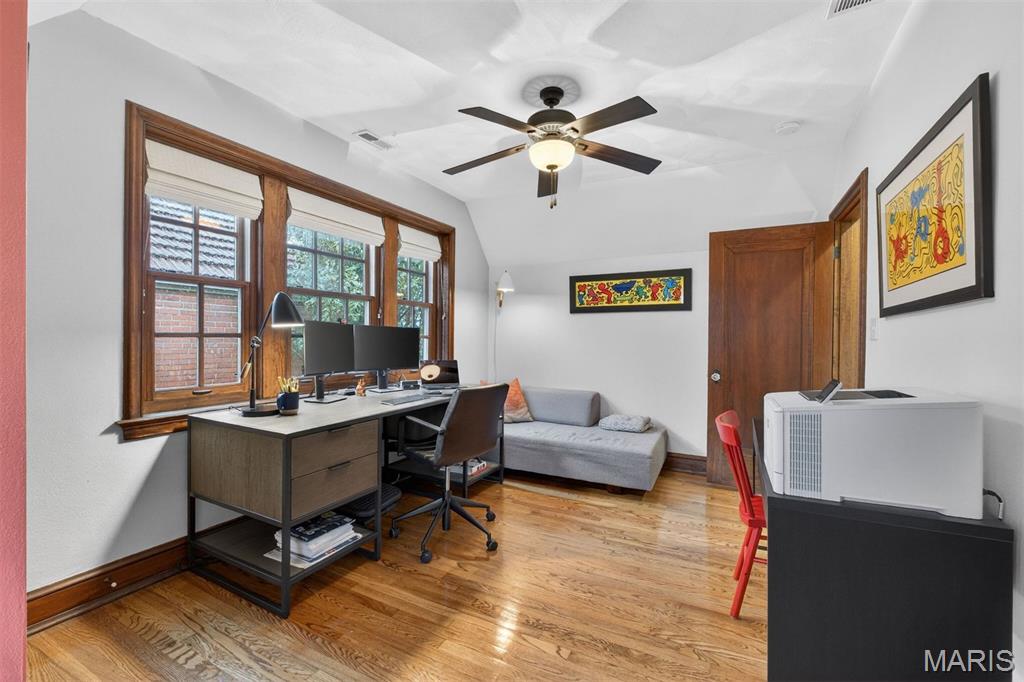 6329 San Bonita Avenue