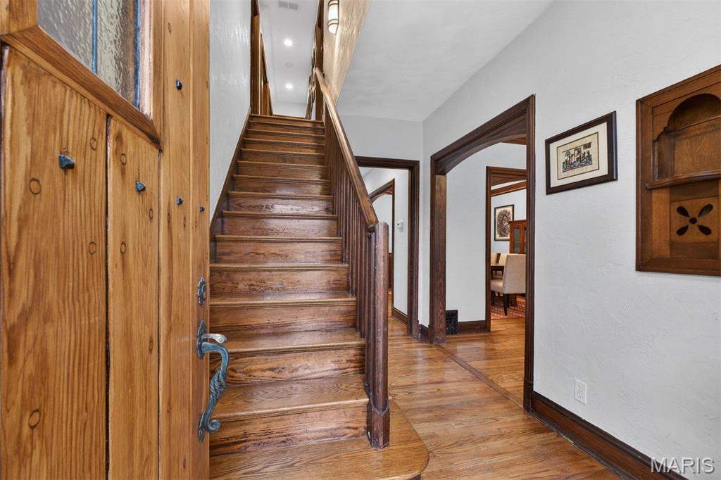 6329 San Bonita Avenue